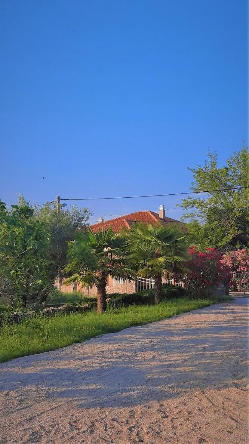 Holiday House Vela Vrta Sveti Ivan Dobrinjski Exterior photo
